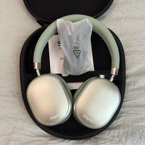 Bluetooth Headphones